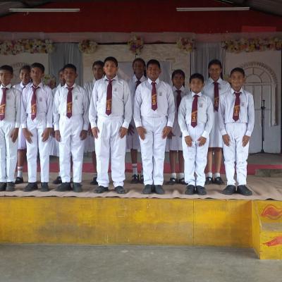 ශිෂ්‍ය නායක් නිල ලාංඡන පැලදවිම